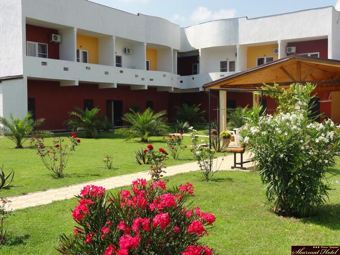 Hotel Sharmat Pitsunda Exterior foto