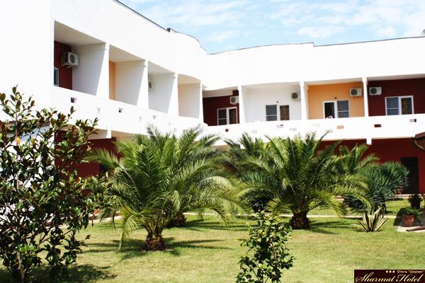 Hotel Sharmat Pitsunda Exterior foto